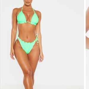PrettyLittleThings green ruffle bikini size S/M 4